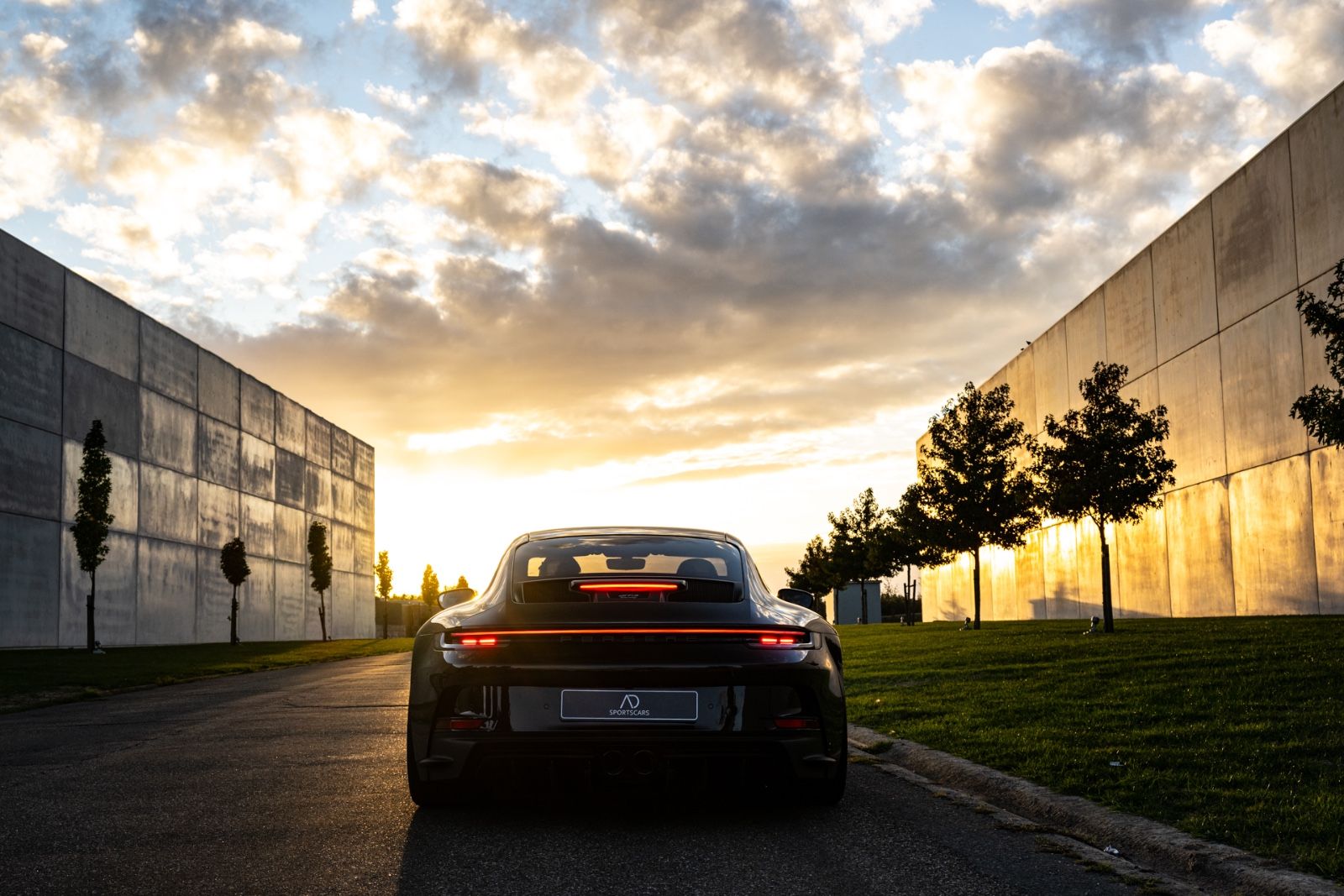 Porsche 911 GT3 Touring | Full Black | Approved imagem 3
