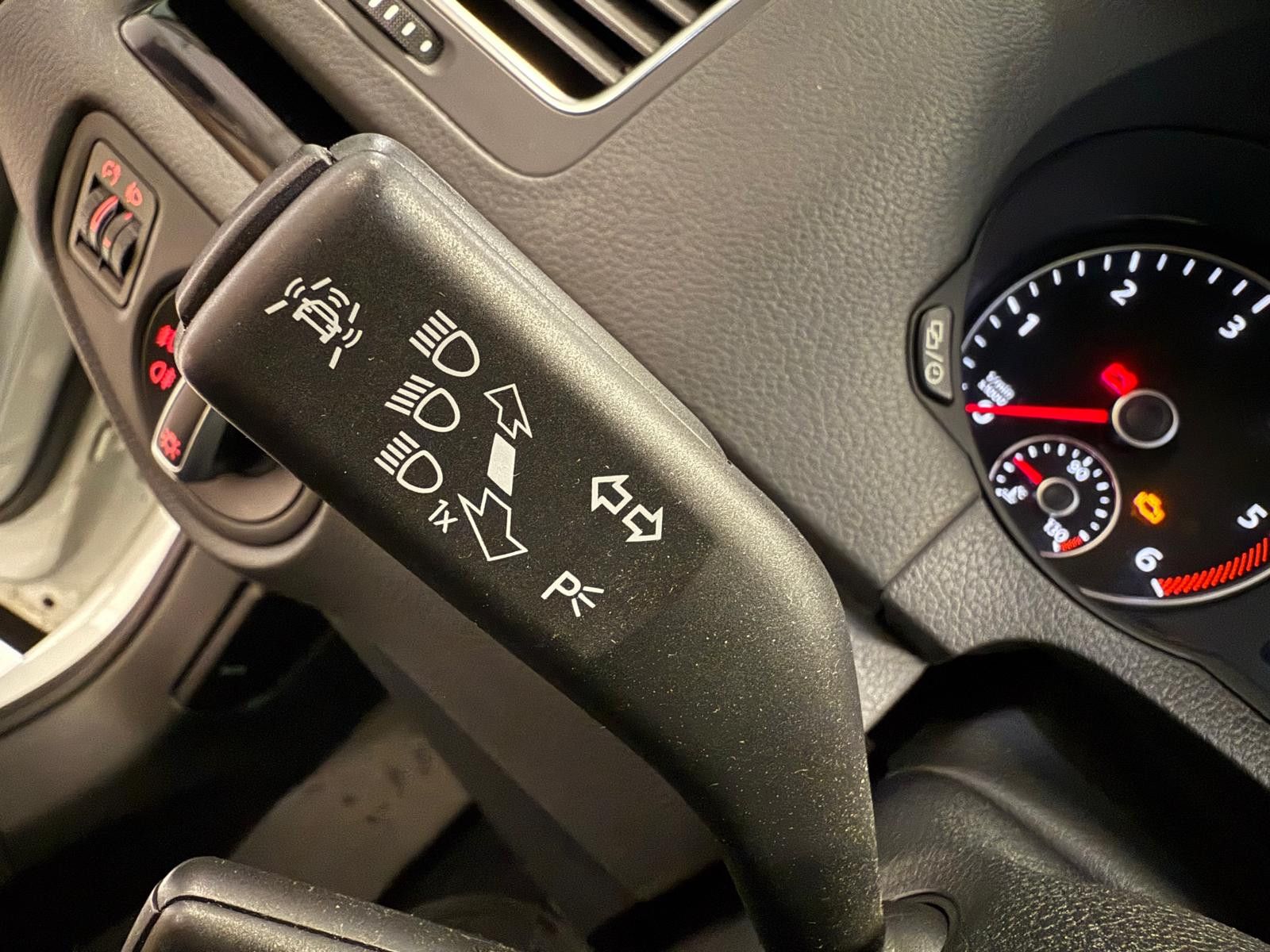 Fahrzeugabbildung SEAT Alhambra Style / NAVI / KLIMA / KAMERA