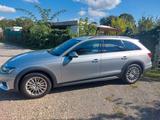 Audi A4 Allroad 45 TFSI S tronic quattro - - silberne Audi A4 Allroad