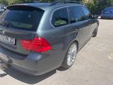 BMW 330 Baureihe 3 Touring 330d - BMW 330: Kombi, Schaltgetriebe
