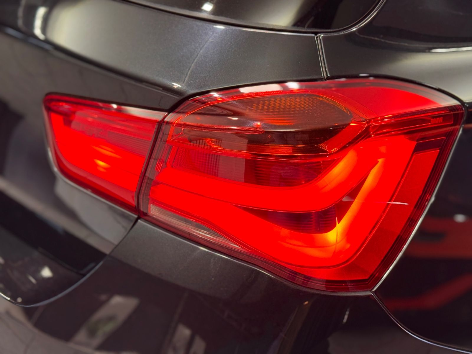 Fahrzeugabbildung BMW M135i xDrive|H&K|LED|KAMERA|VOLL|DEUTSCHES FZG