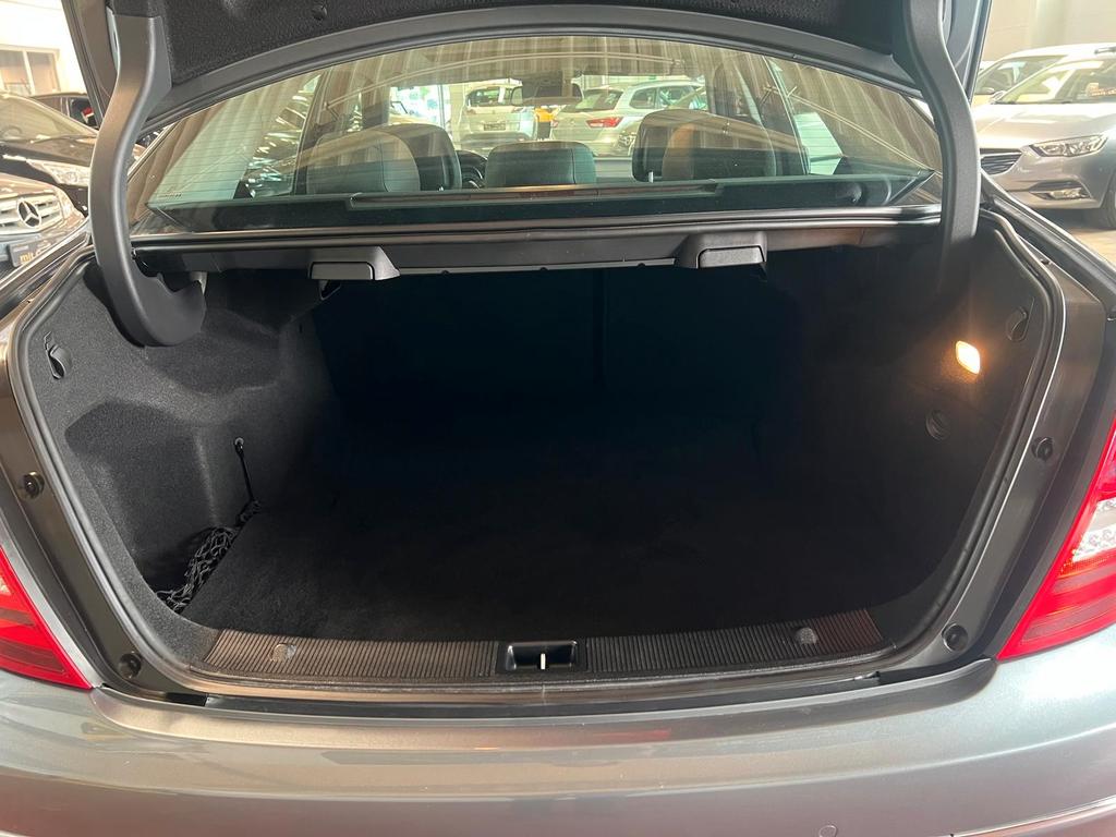 Mercedes-Benz C 250