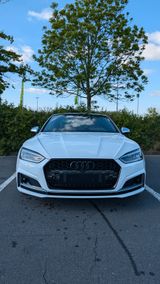 Audi S5 3.0 TFSI B&O Massagesitze Panoramadach  - Audi S5: Sportwagen