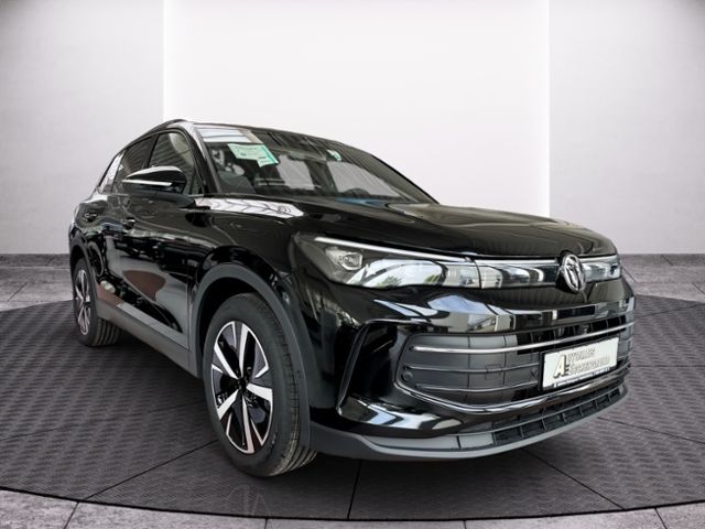 Fahrzeugabbildung Volkswagen Tiguan 1.5 eTSI DSG GOAL AHK LED-PLUS EL. HECKKL