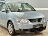 Volkswagen Touran 1.6*91TKM*AHK*NAVI*TEMPOMAT*ISOFIX* - Volkswagen Touran: 1.9