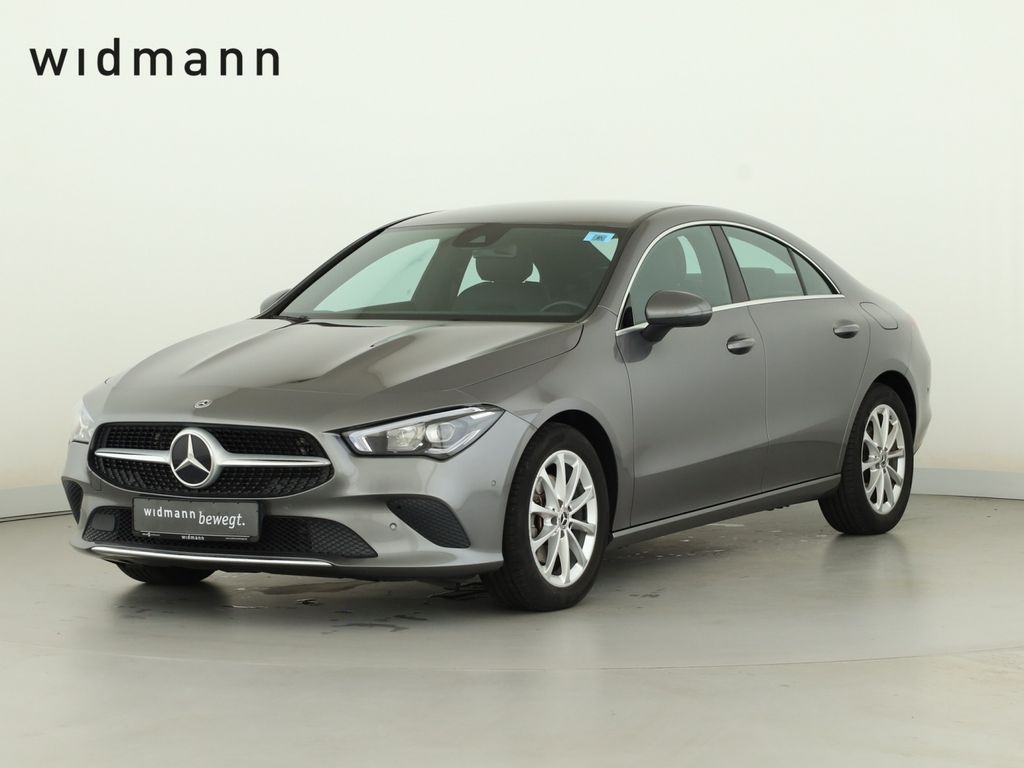 Image of Mercedes-Benz CLA 200