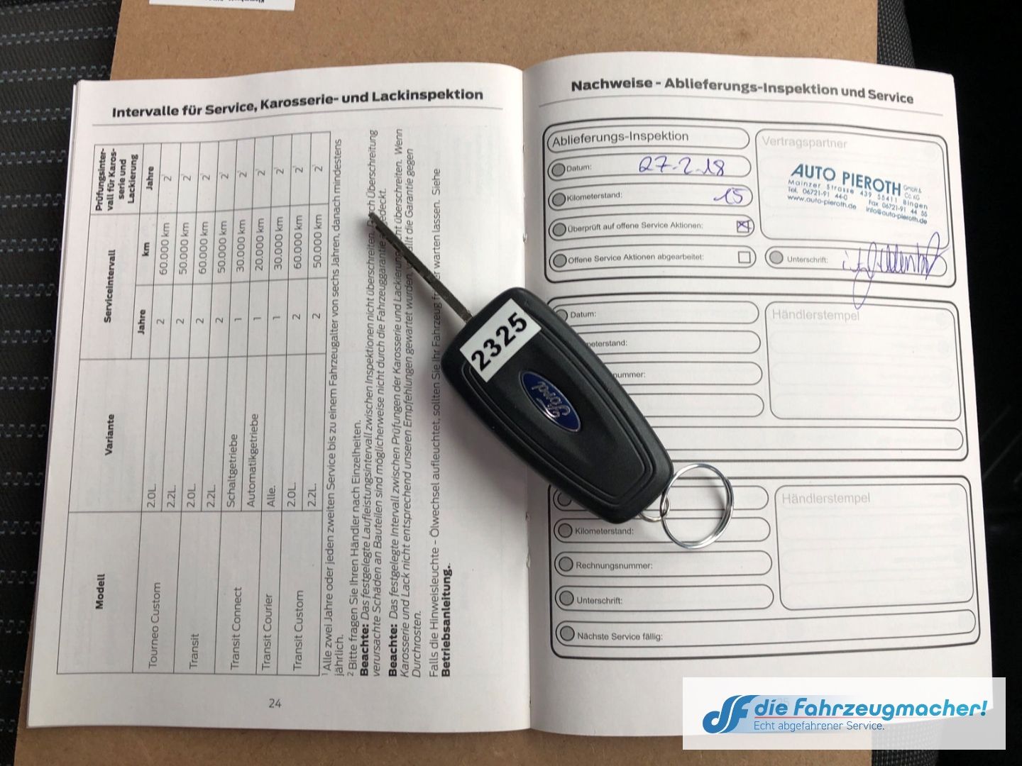 Fahrzeugabbildung Ford Transit Custom Kombi 310 L1 Trend 2.0 TDCi *2325