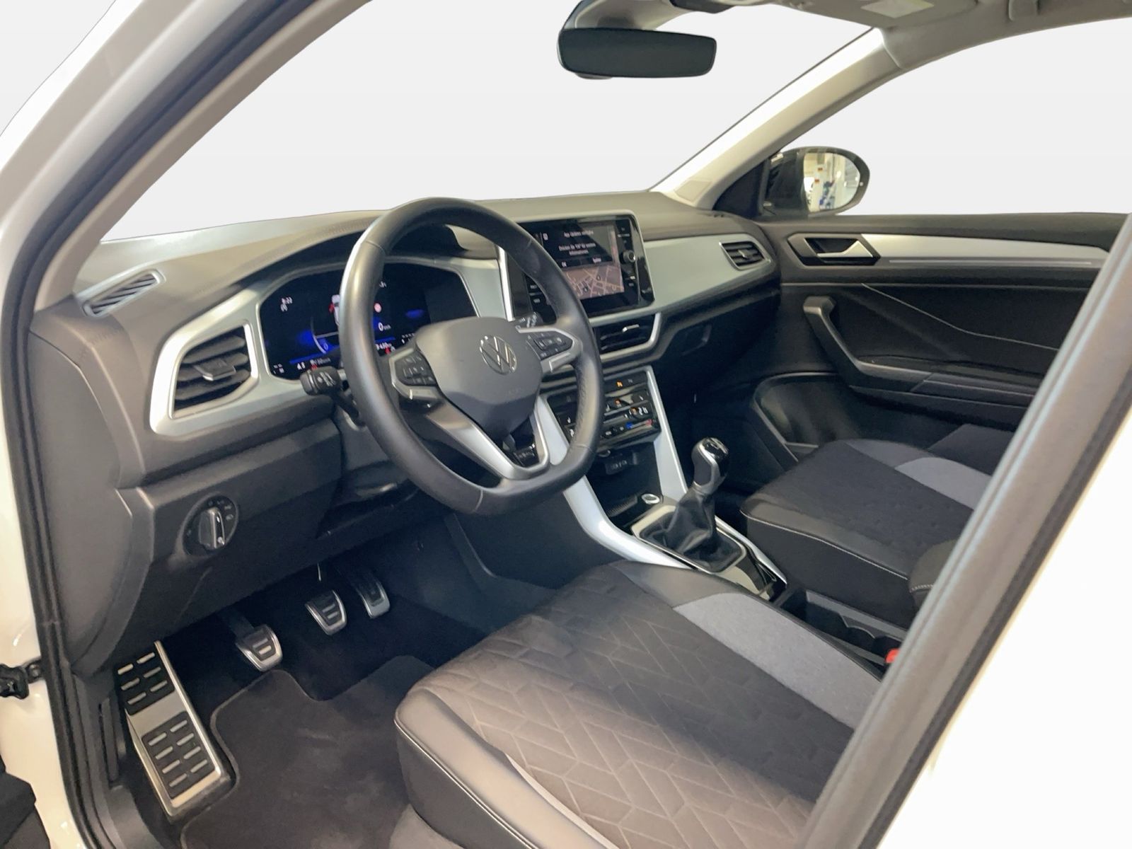 Volkswagen T-Roc - Bild 10