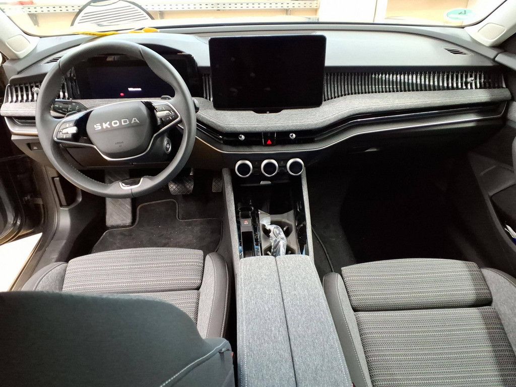 Skoda Superb - Bild 5