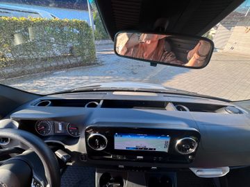 Mercedes Sprinter - 11