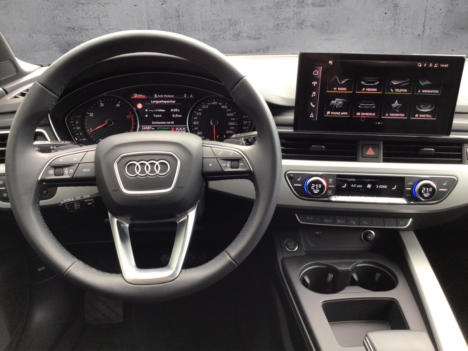 Audi A4 - Bild 8