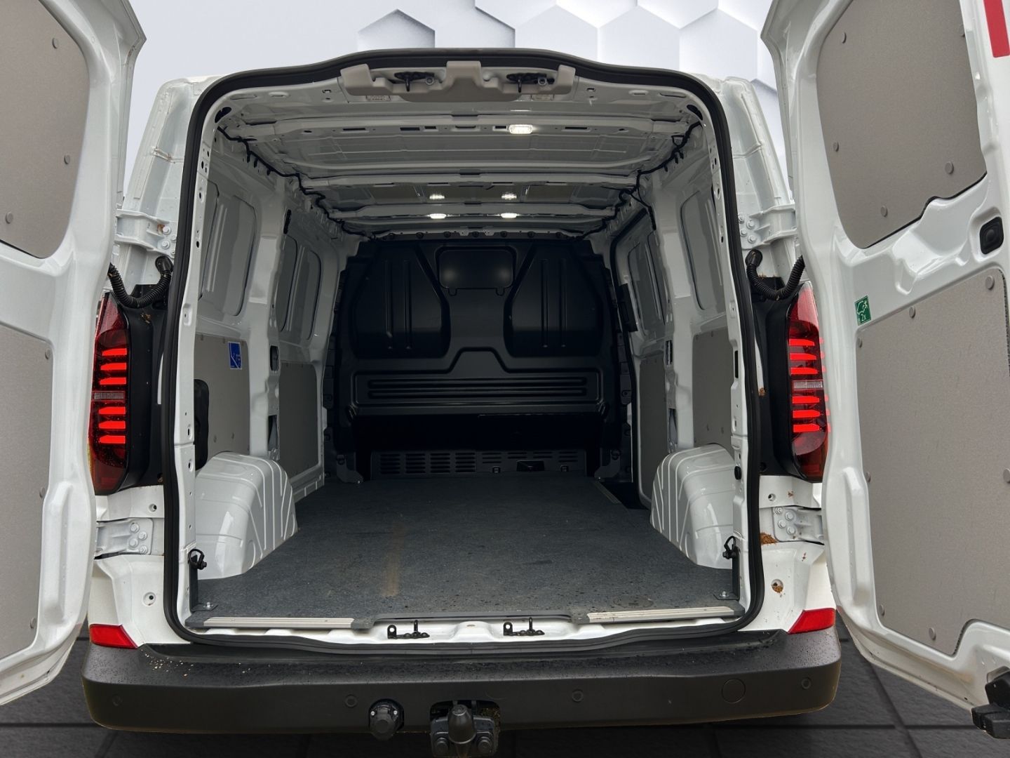 Transporter Kasten 2,0l TDI Automatik AHK Navi K