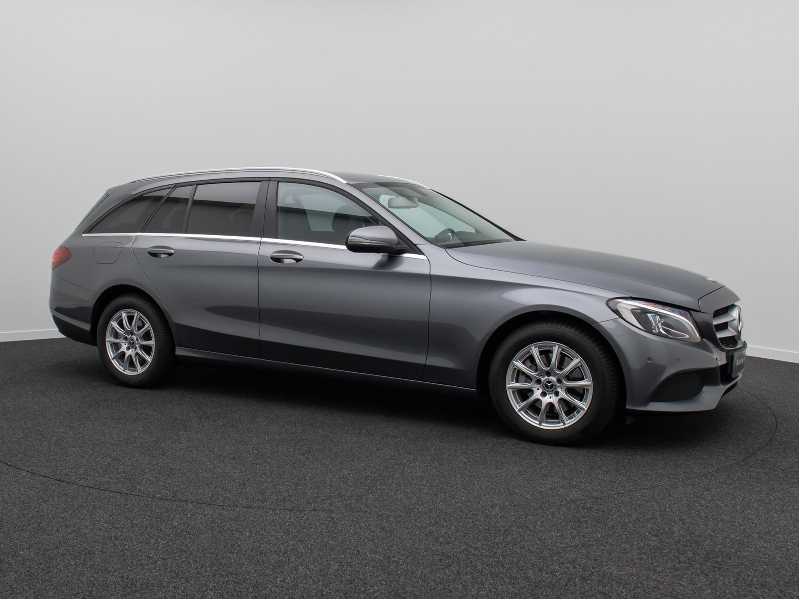 Fahrzeugabbildung Mercedes-Benz C 200 Tempomat LED SoudSys Burmester AHK FahrAs