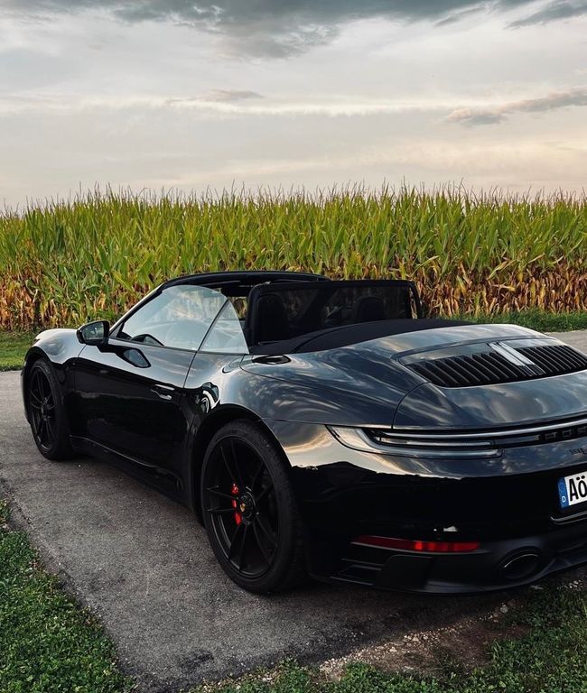 Porsche 992