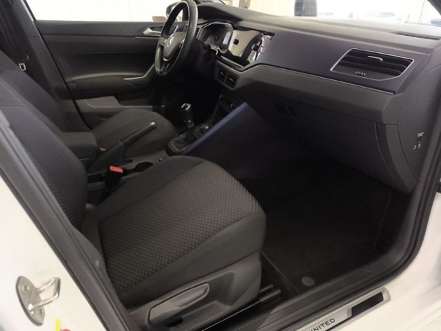 Fahrzeugabbildung Volkswagen Polo 1.0 TSI United NAVI SITZH KAM APP ALLWET