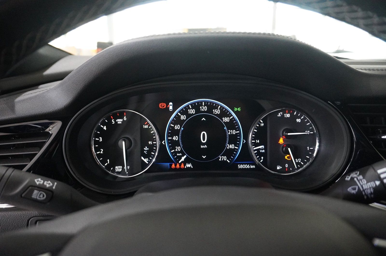 Fahrzeugabbildung Opel Insignia B ST 2.0D ULTIMATE NAVI/OPC/KAMERA/HUD