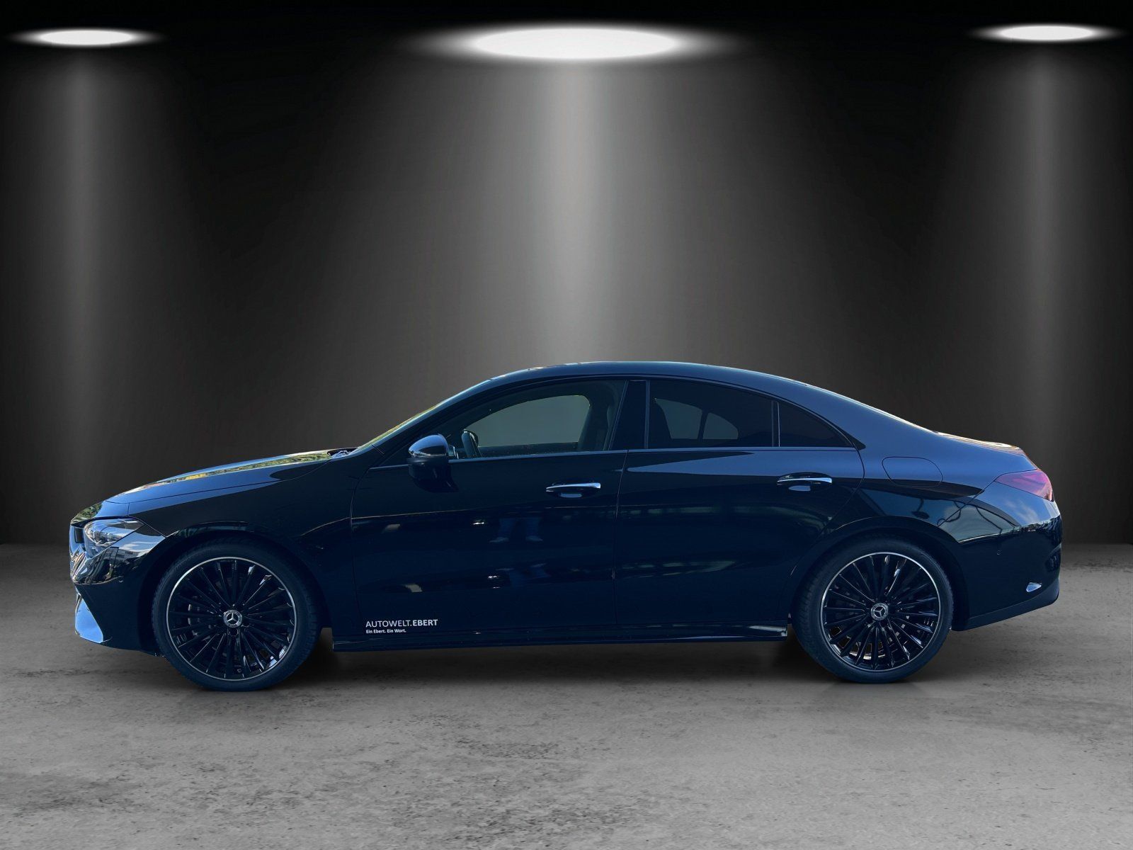 Fahrzeugabbildung Mercedes-Benz CLA 220d Coupé AMG Distro PANO Burme Multibeam