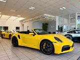 Porsche 911 992 Turbo S Cabrio LIFT/InnoDrive/SAA - Porsche: Gelb, Turbo 911