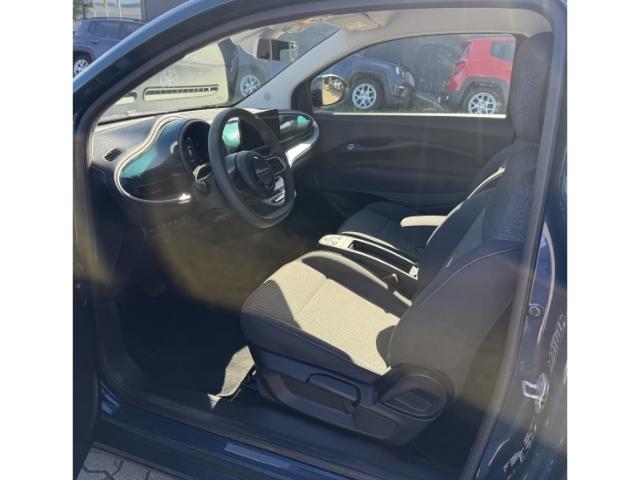 Fiat 500e e Icon *Sitzheizung *Apple Car Play *Tempom