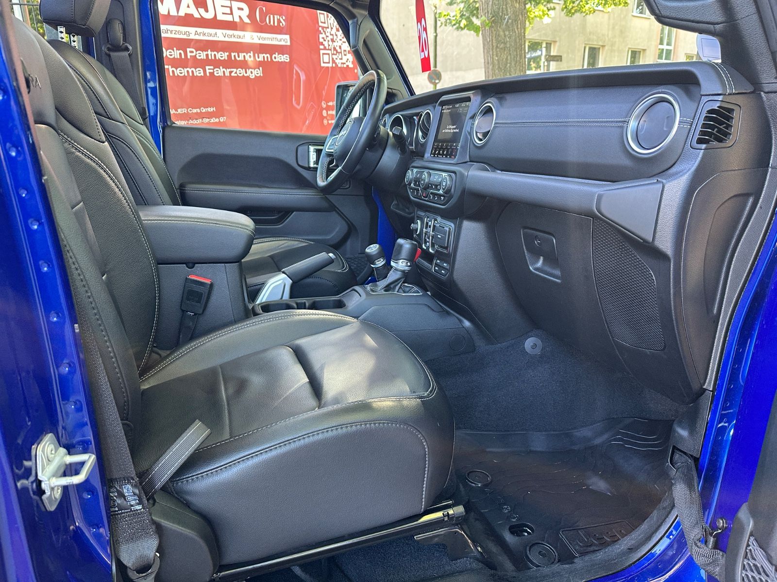 Fahrzeugabbildung Jeep Wrangler Sahara AEVDualSportRT*KotflügelJL