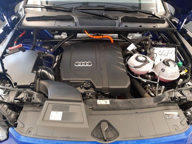 Fahrzeugabbildung Audi Q5 3x S-line 55TFSIe quattro Matrix AHK Navi