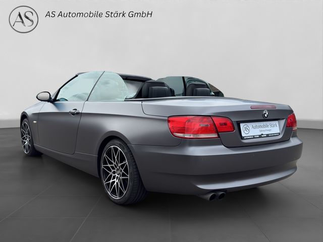 Fahrzeugabbildung BMW 330i Cabrio Automatik+Xenon+Leder+Memory+Scheckh