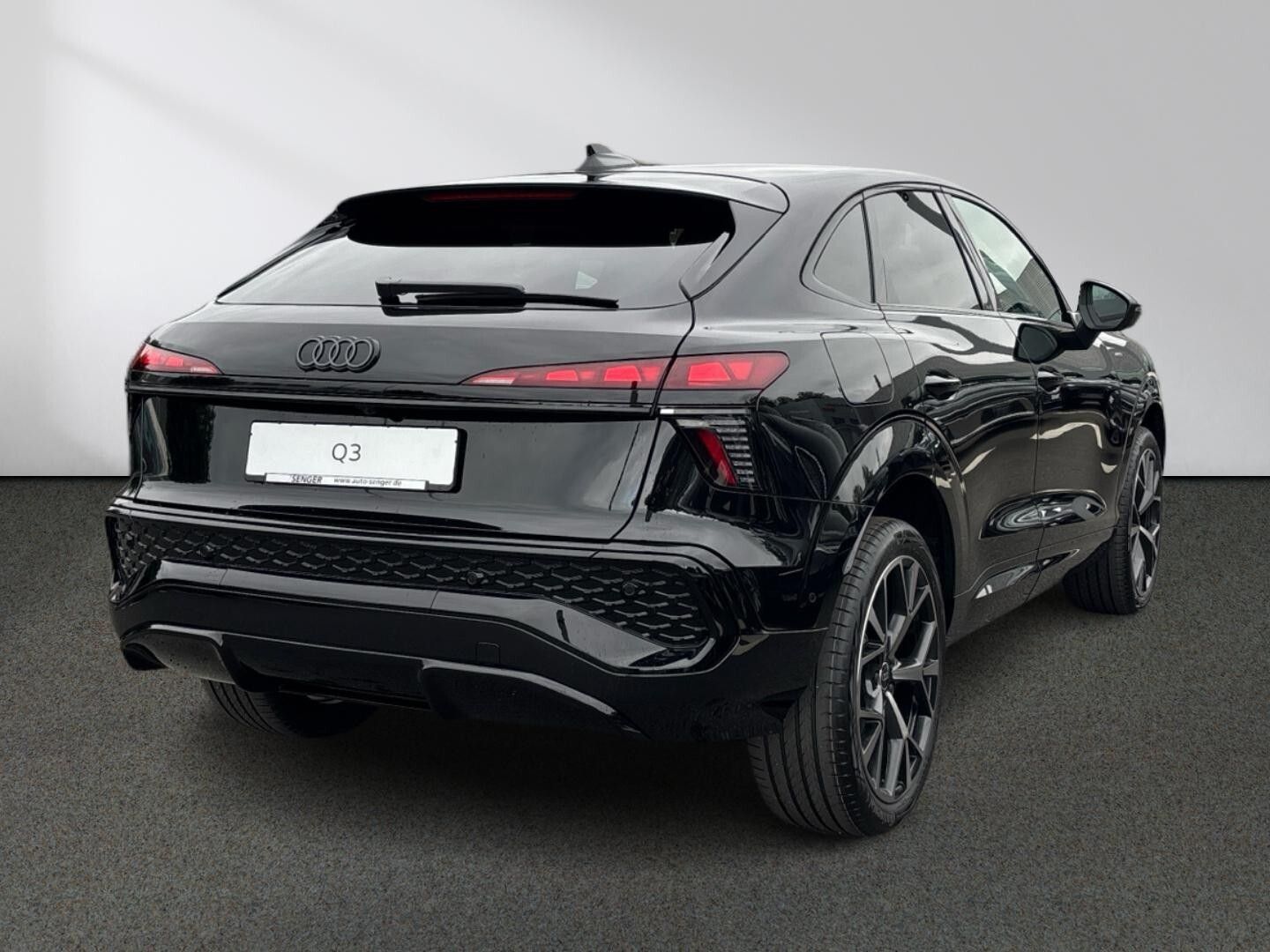 Audi Q3 Sportback e-hybrid Komfort-Paket Navi LED SHZ imagem 3