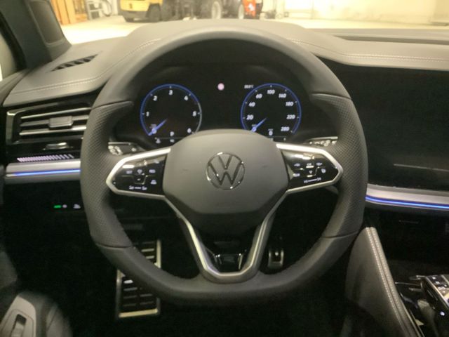 Touareg R-Line Black Style 3,0 l V6 TDI 4MOTION