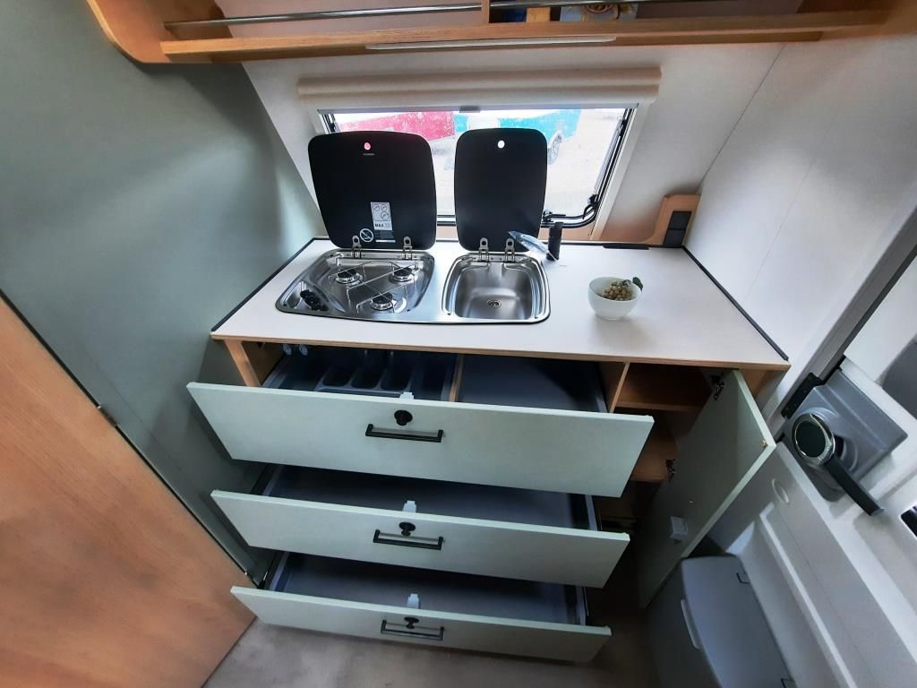 Fahrzeugabbildung LMC Style 400 F Verfüg./Alufelgen/Dusche