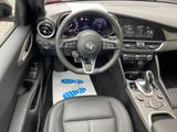 Alfa Romeo Giulia 2.2 D Q4 AT8  Ti Pano ACC TotwAss Alu19 L - Alfa Romeo: Schiebedach