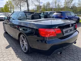 BMW 335i Cabrio M PAKET 1.HAND/SHZ/MEMORY/TOP/GAR! - BMW 335 aus 2011: Cabrio, 335i