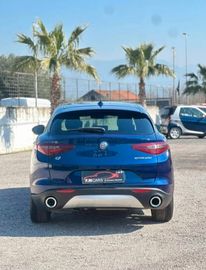 Alfa-Romeo Stelvio - 4