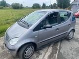 Mercedes-Benz Mercedes A 160 Tüv Neu 8 fach bereift top - Mercedes-Benz A 160 aus 2000