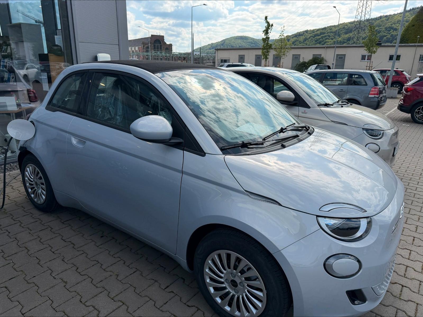 Fiat 500e Cabrio Pop