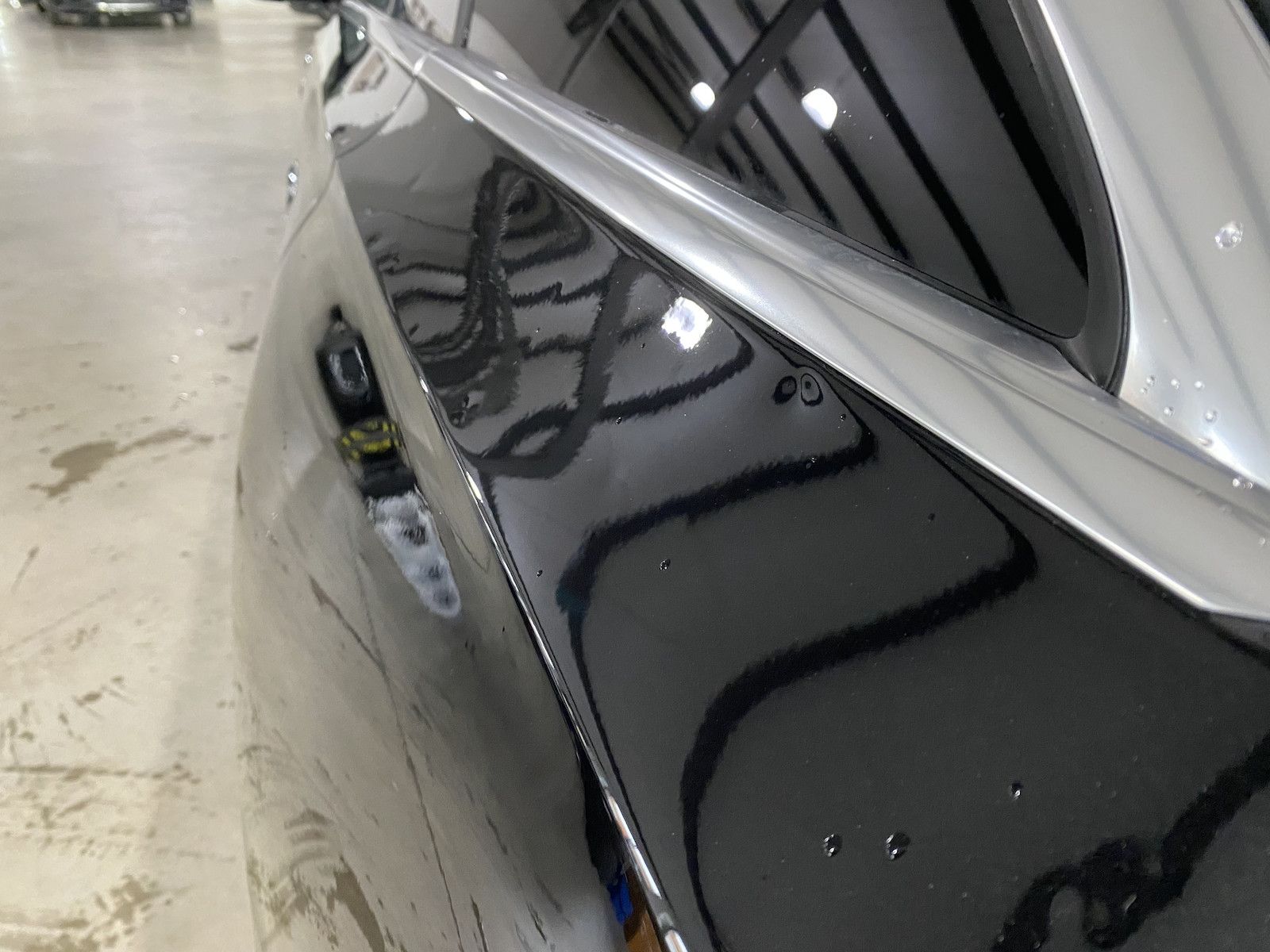 Fahrzeugabbildung Mercedes-Benz E 220 d T 4M Exclusiv/HYPER/PANO/Leder/Pano/DIS/