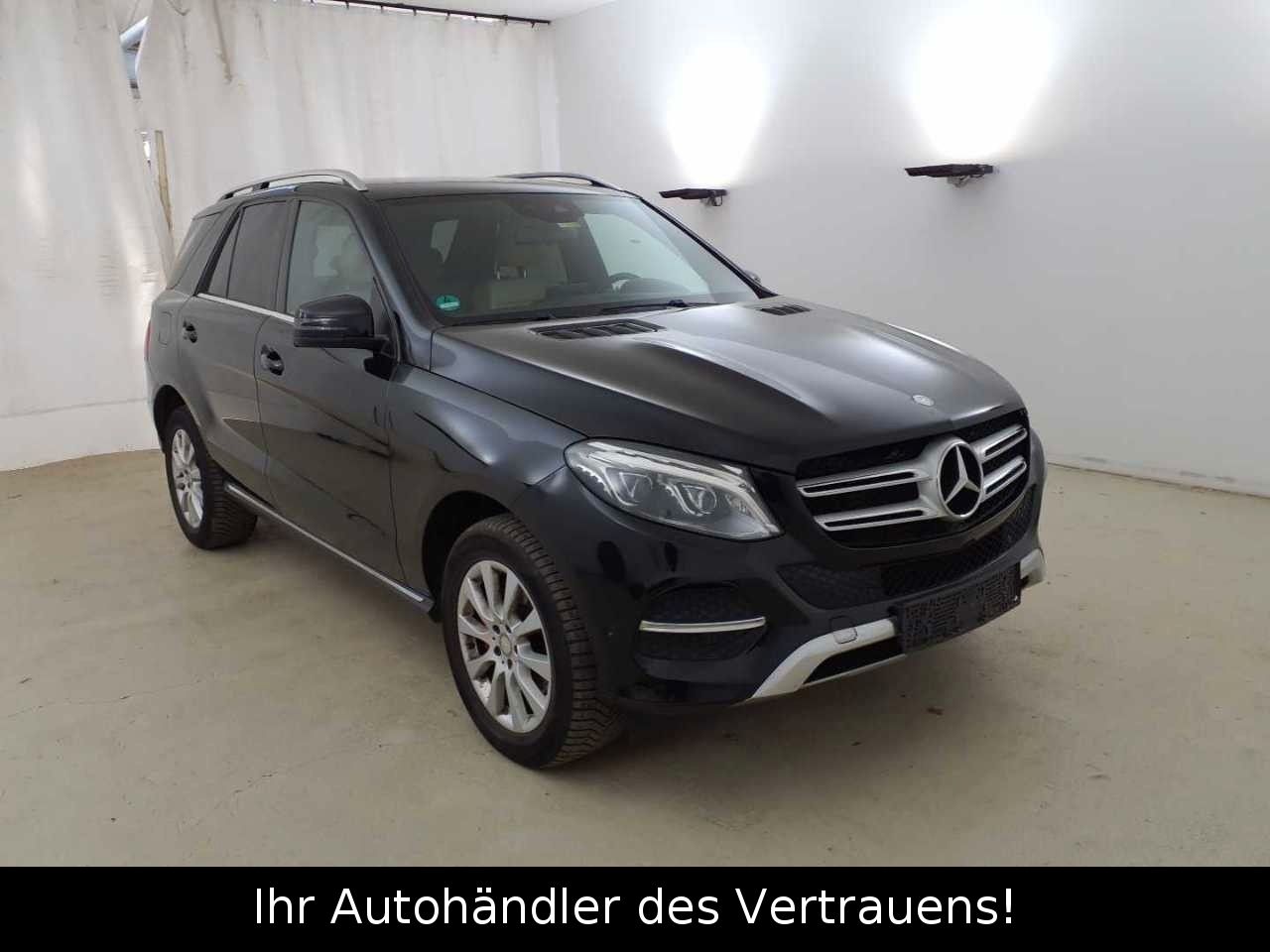 MERCEDES-BENZ GLE 350d 4Matic*NAVI*LED*AMBIENTE