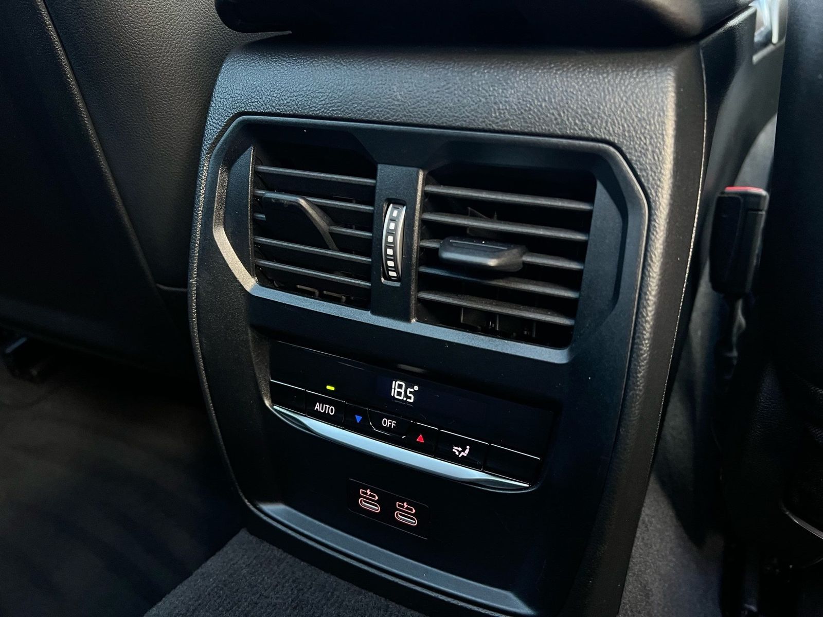 BMW 330 - Bild 10