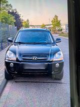 Hyundai Tucson 2.0 CVVT 4WD Allrad - gebrauchte Hyundai TUCSON aus dem Jahr 2007