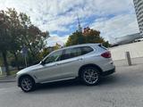 BMW X3 xDrive20i xLine AT AHK Standheizung Navi LED  - BMW X3 xLine mit Benzin-Antrieb