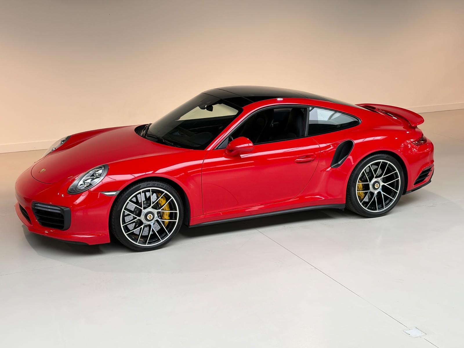 Porsche 991 Turbo S Coupé 20.000km!