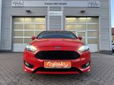 Ford Focus Lim. ST-Line Garantie 05/2027 +Navi+Sitzhz - Ford Focus mit Benzin-Antrieb: Limousine, 2.0