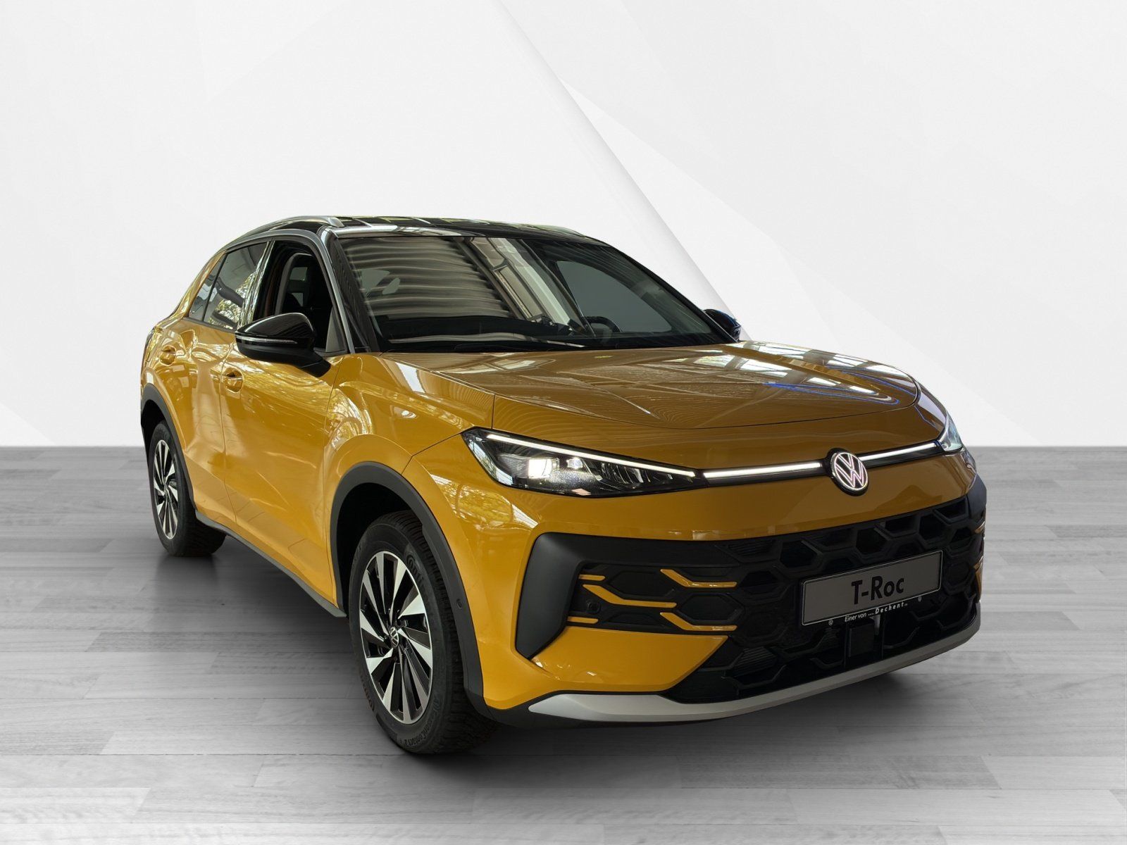 Fahrzeugabbildung Volkswagen T-Roc 1.5 eTSI W Style AHK,Kamera,LED,Navi,PDC