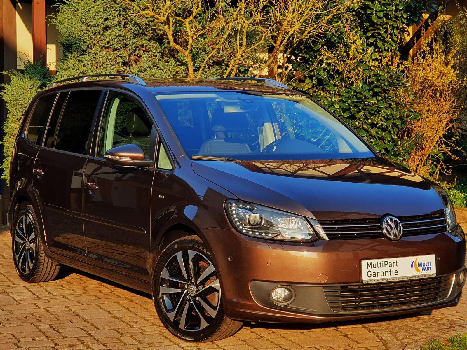 Volkswagen Touran Cup DSG+AHK+Xenon+Navi+PDC+SH...Ufrei+KDn