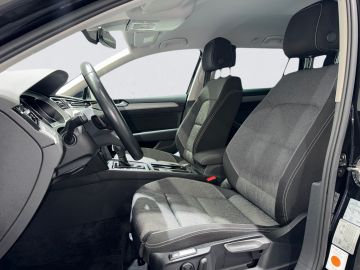 Volkswagen Passat Variant - 10