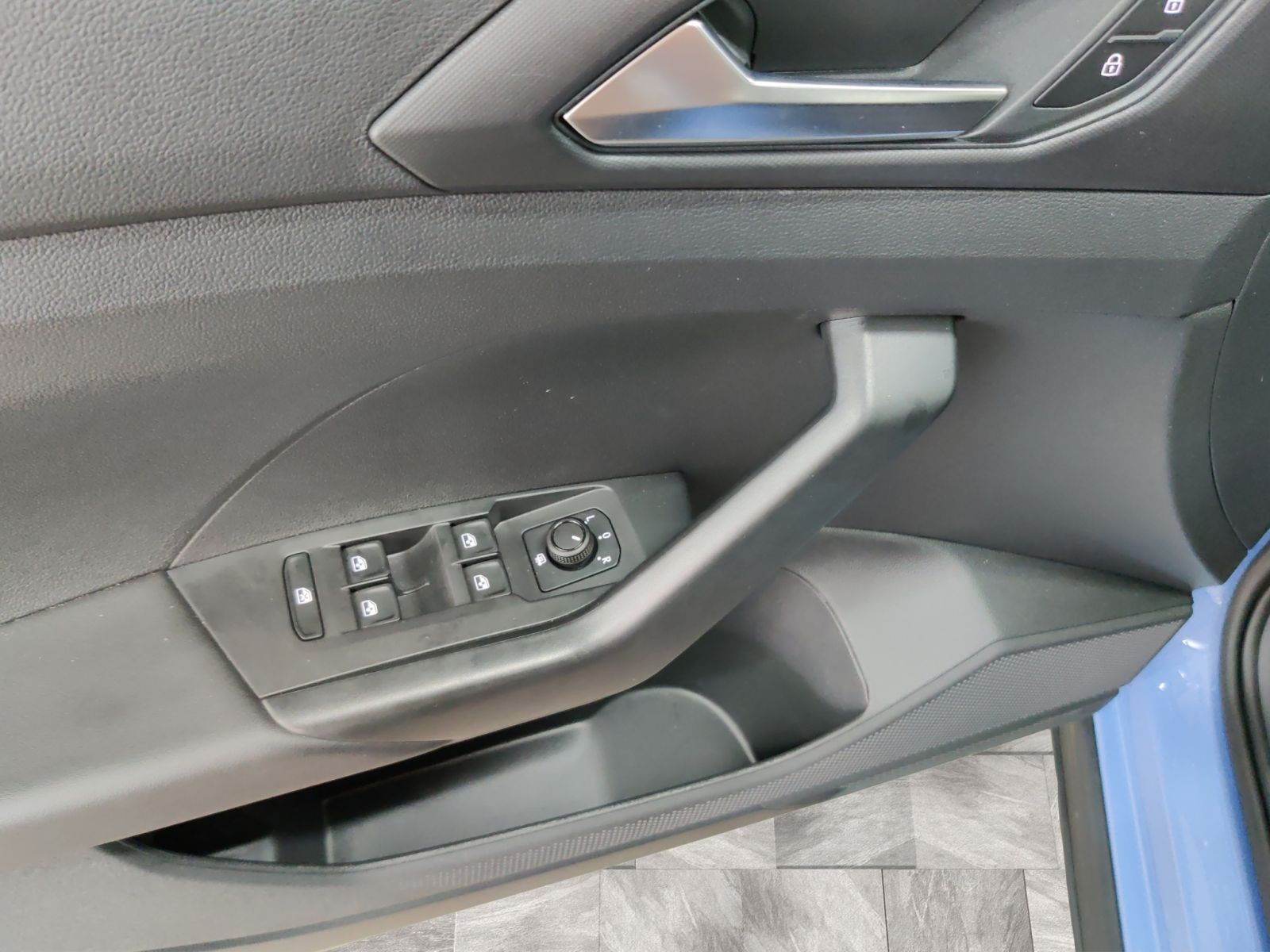 Volkswagen T-Cross - Bild 11