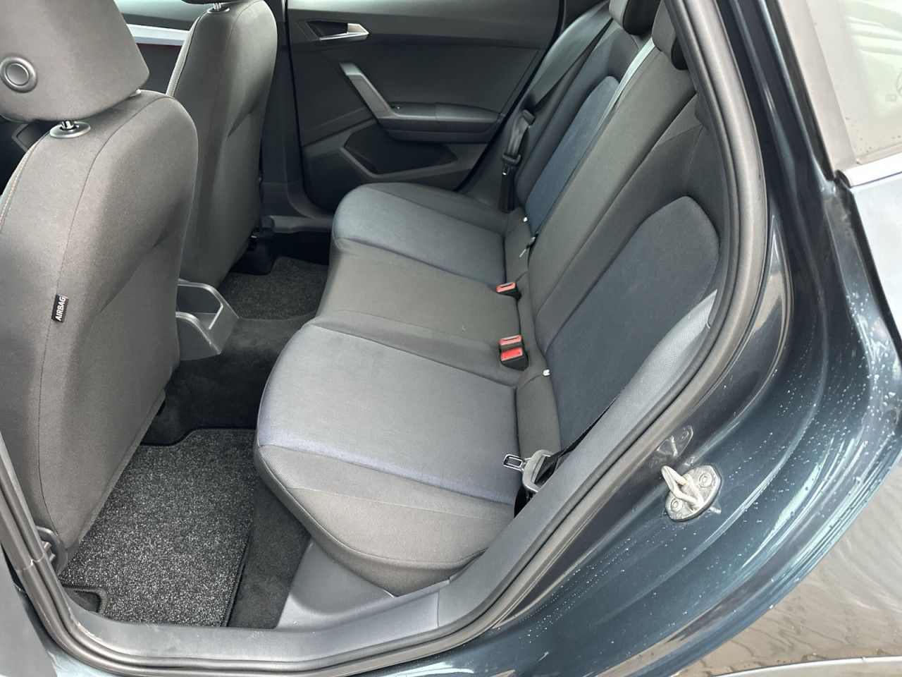 Fahrzeugabbildung SEAT Arona FR 1.0 TSI 110 PS 6-Gang