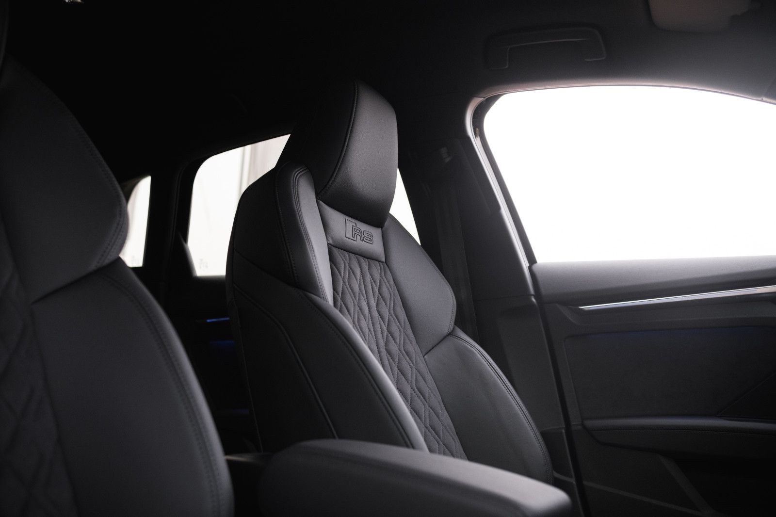 Fahrzeugabbildung Audi RS3  Sportback-Steuer-Bang & Olufsen-Sitzh.