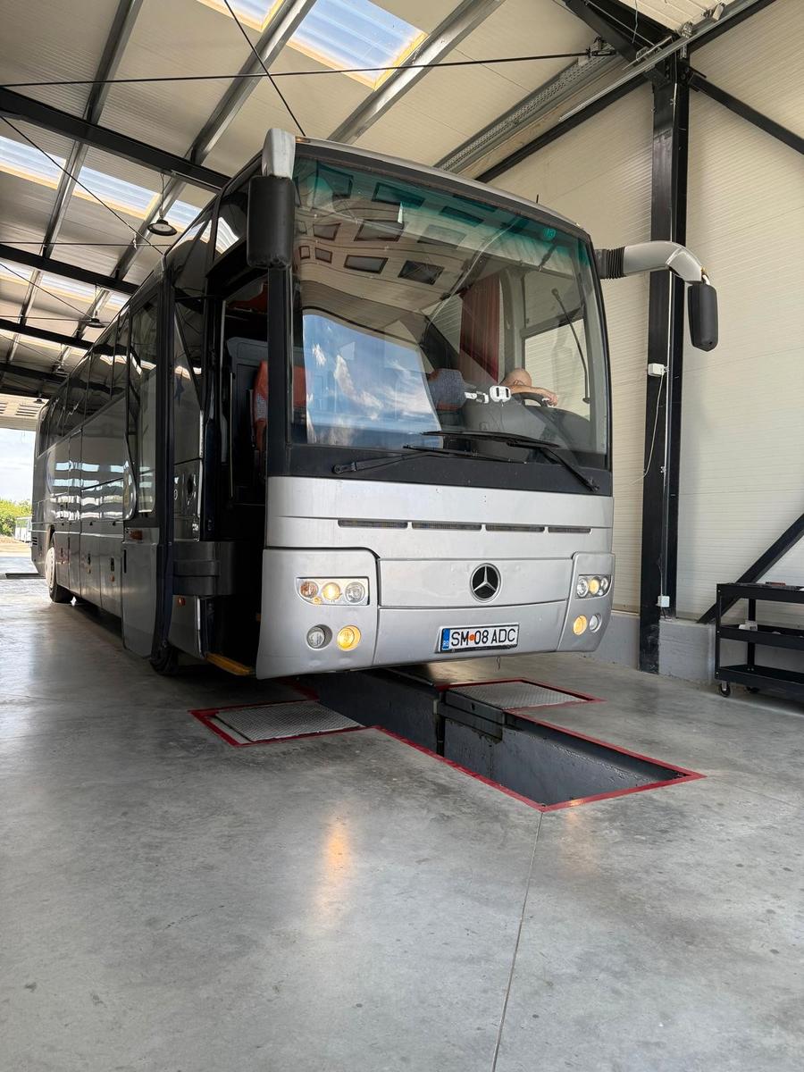 Mercedes-Benz Tourismo O350