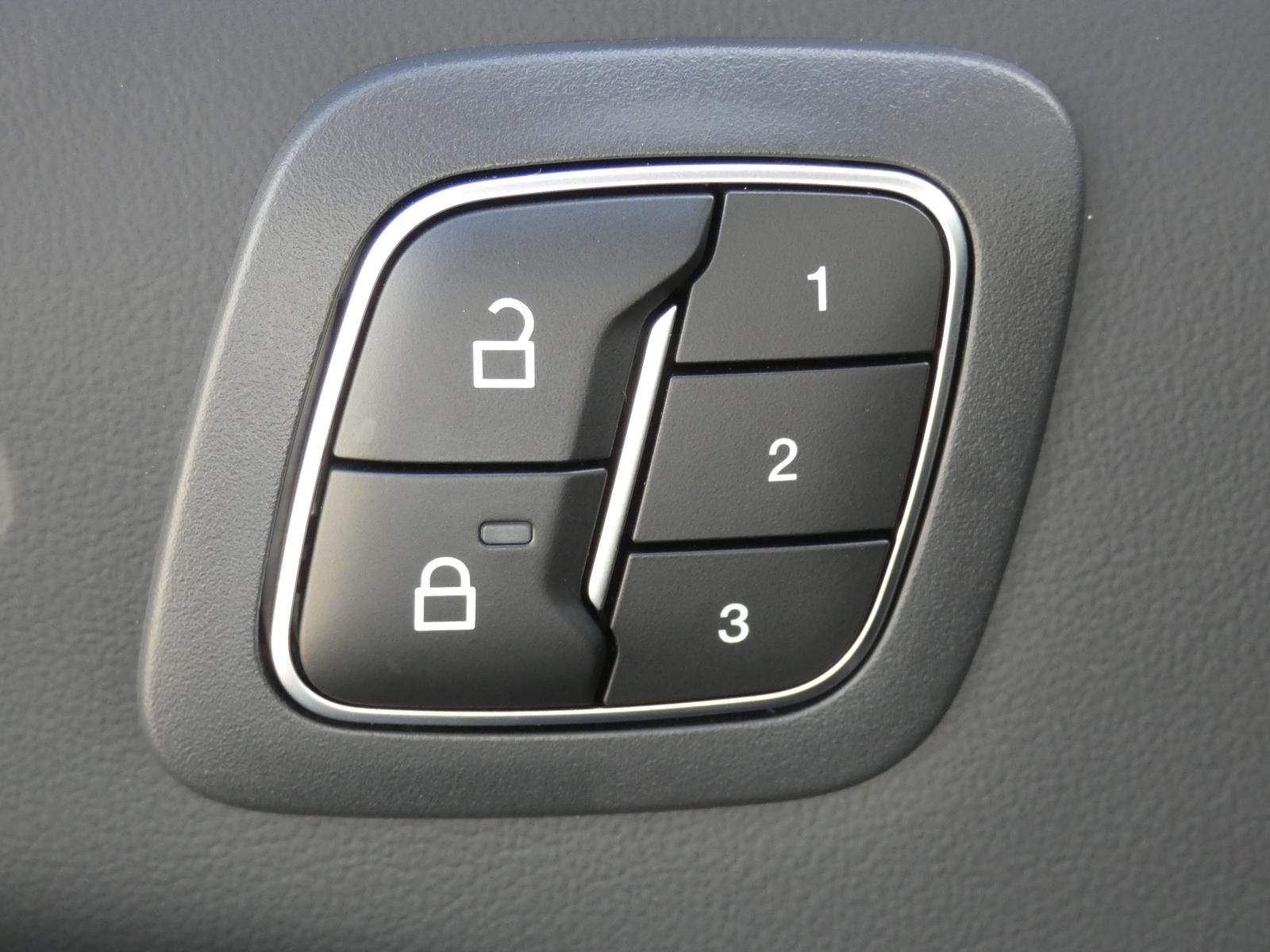 Ford Mustang Mach-E - Bild 22