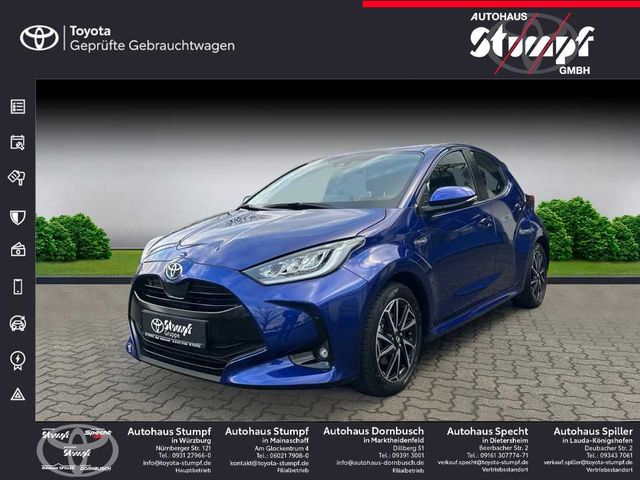 Toyota Yaris 1.5 Hybrid Club | Kamera+Carplay